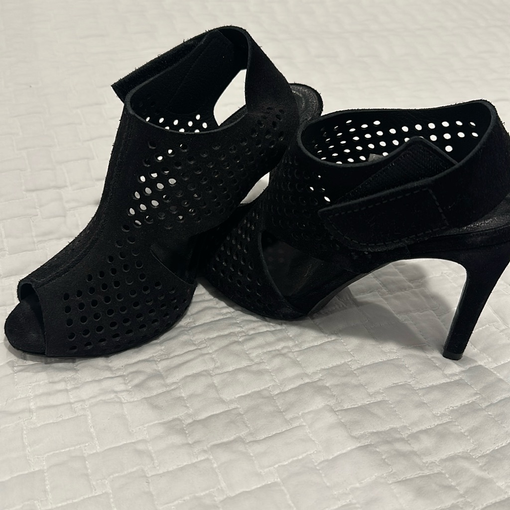 Black Suede 4” Heel